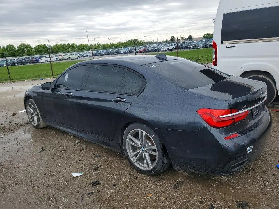2017 BMW 750 XI  