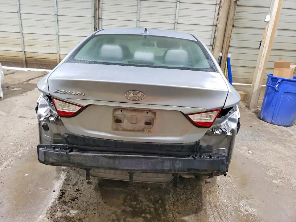 2011 HYUNDAI SONATA GLS  