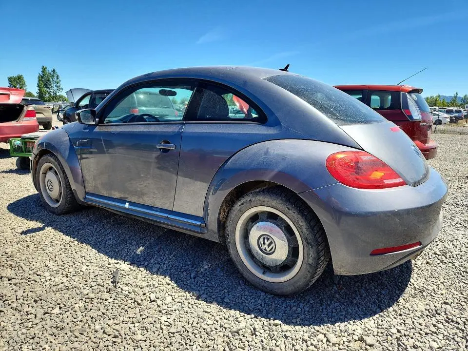 2012 VOLKSWAGEN BEETLE   