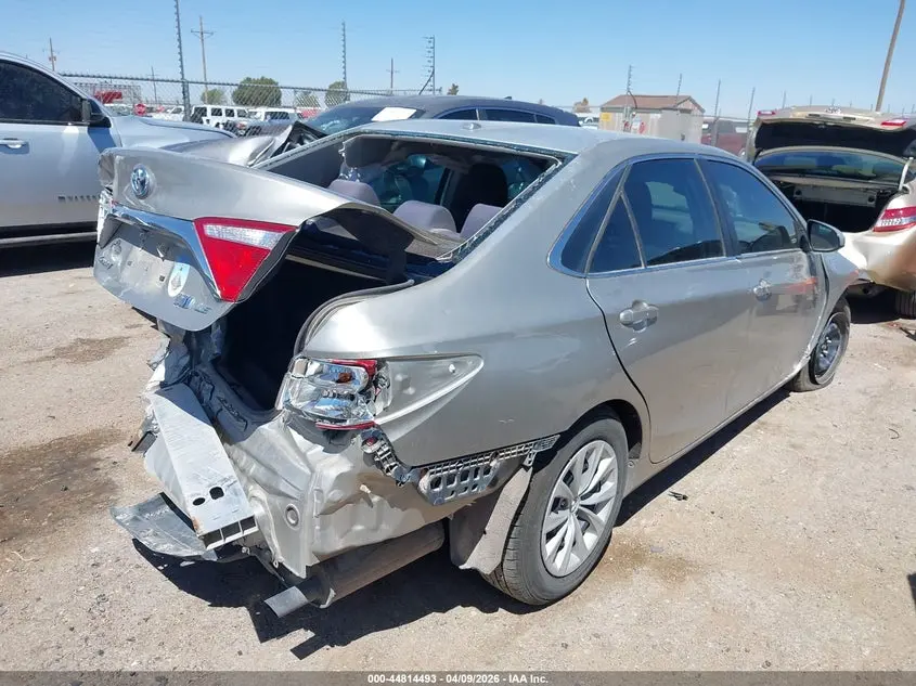 2015 TOYOTA CAMRY HYBRID LE