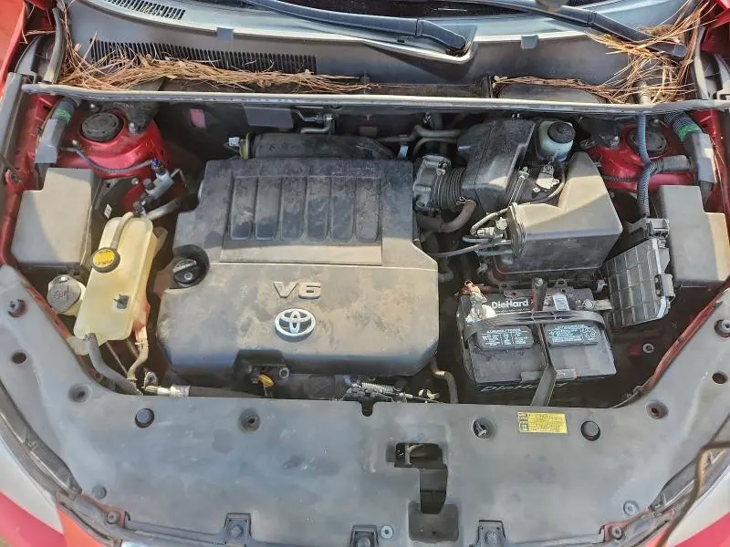 2010 TOYOTA RAV4 LIMITED  