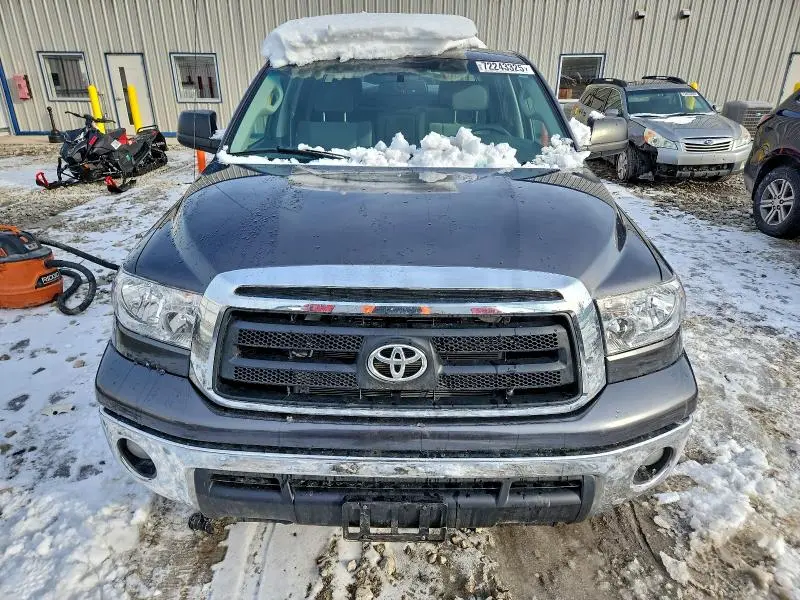 2013 TOYOTA TUNDRA CREWMAX SR5  