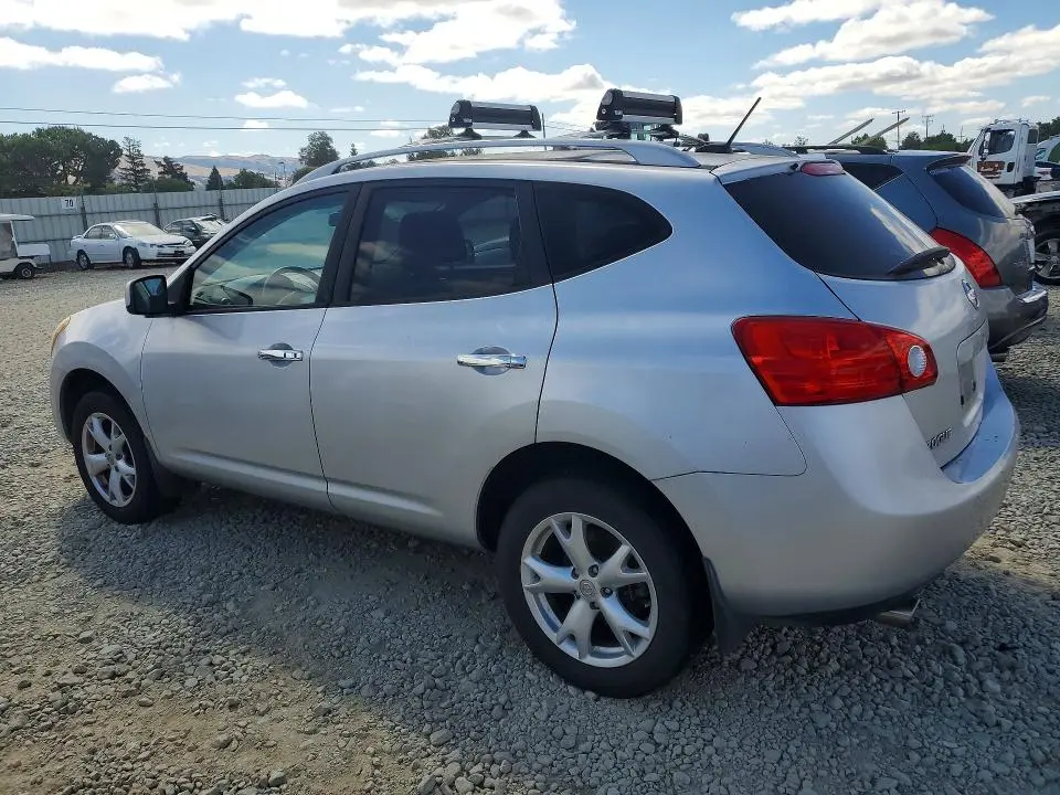 2010 NISSAN ROGUE S  