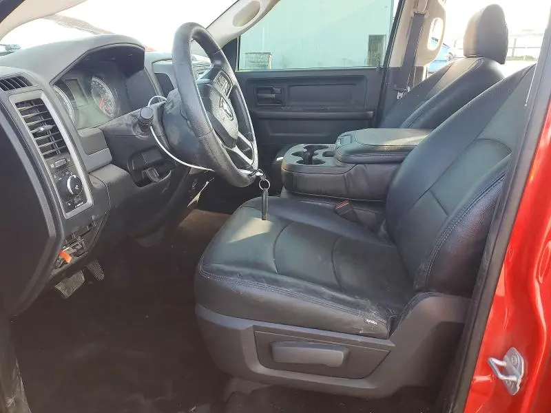 2016 RAM 1500 ST  
