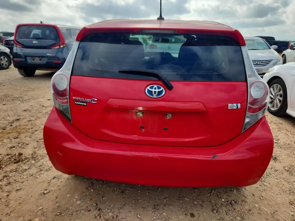 2014 TOYOTA PRIUS C THREE  