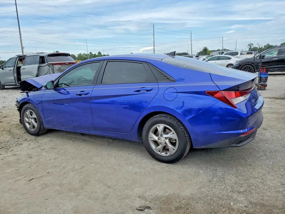 2021 HYUNDAI ELANTRA SE  