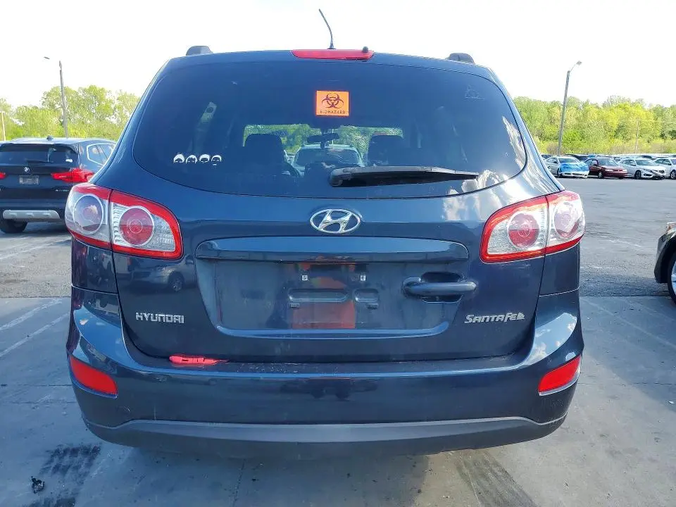 2010 HYUNDAI SANTA FE GLS  