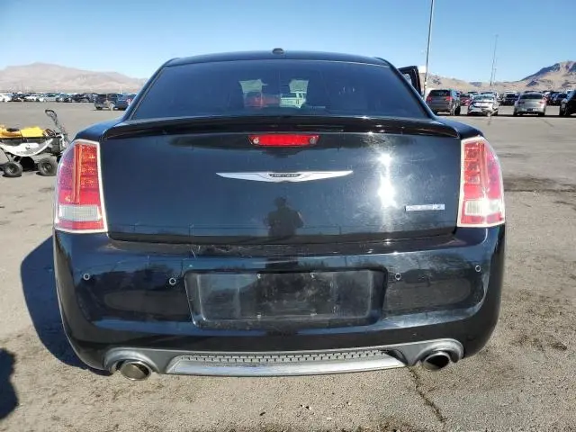 2012 CHRYSLER 300 SRT-8