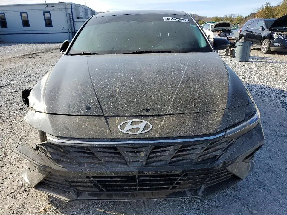 2024 HYUNDAI ELANTRA 4D   