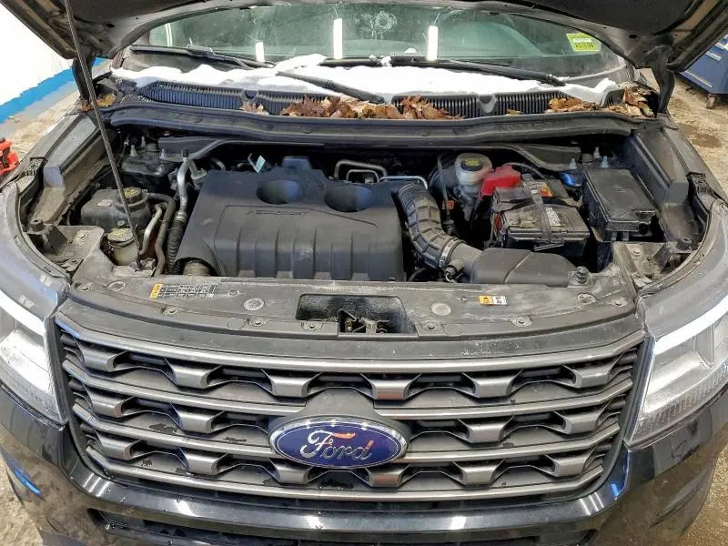 2017 FORD EXPLORER XLT  
