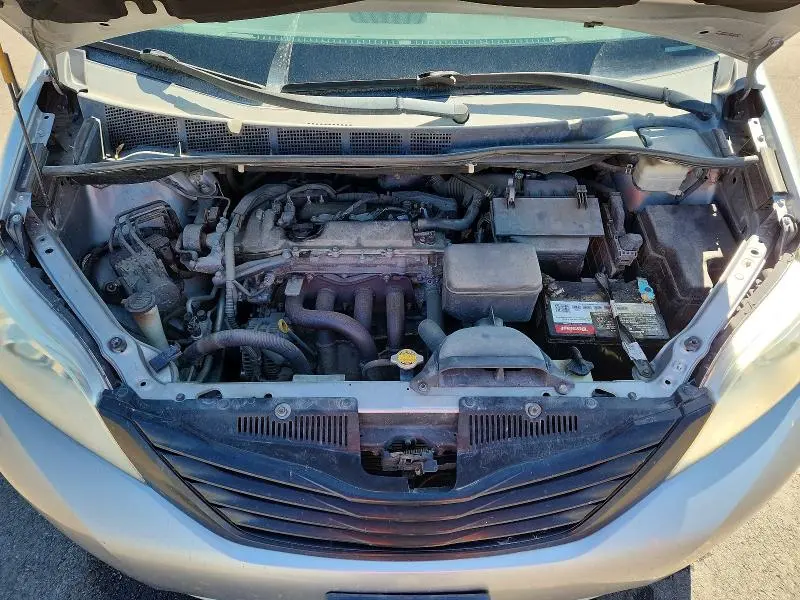 2012 TOYOTA SIENNA BASE 7-PASSENGER  