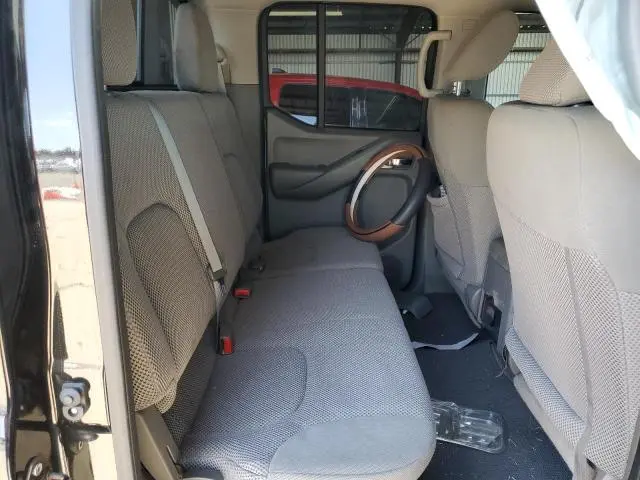 2016 NISSAN FRONTIER S  