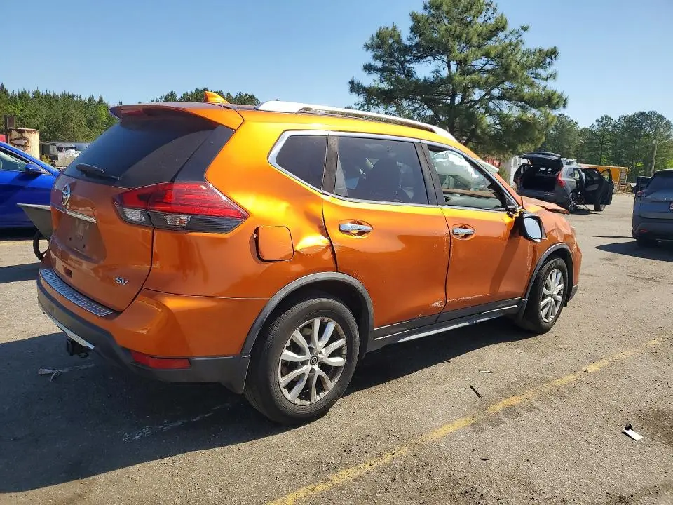 2017 NISSAN ROGUE SV  