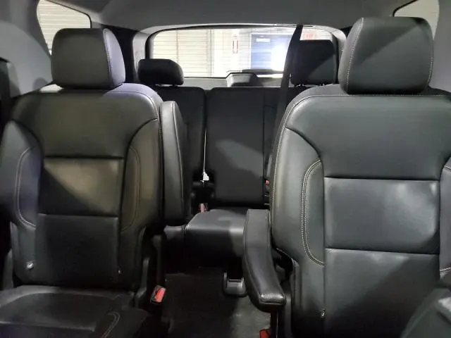 2020 CHEVROLET TRAVERSE LT  