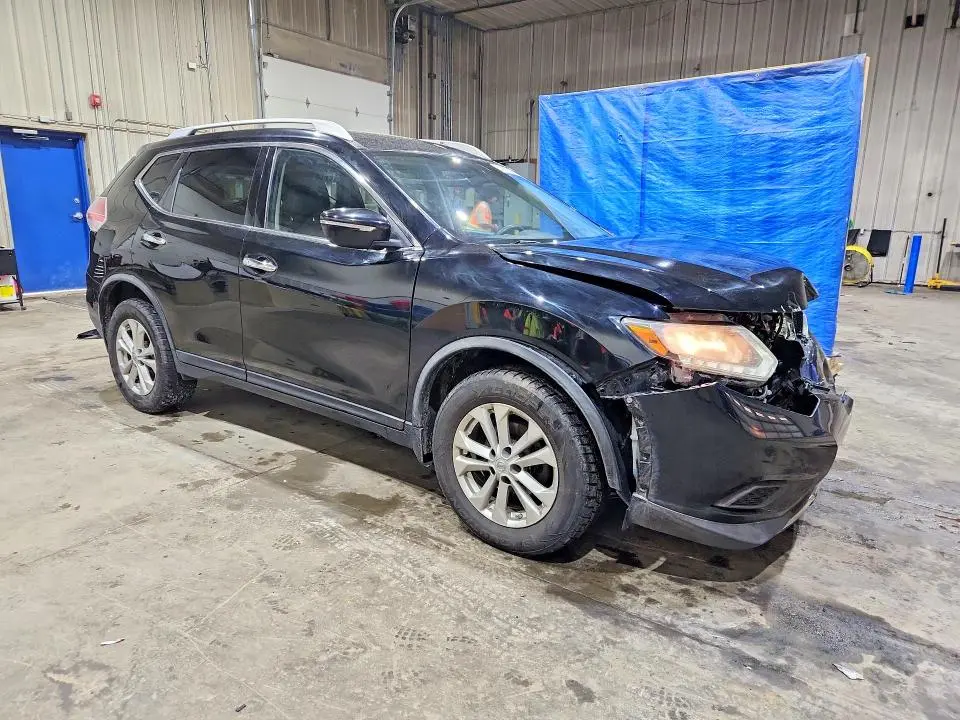 2015 NISSAN ROGUE SV  