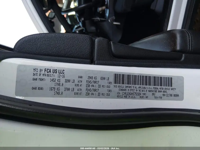 2017 JEEP GRAND CHEROKEE LAREDO 4X2