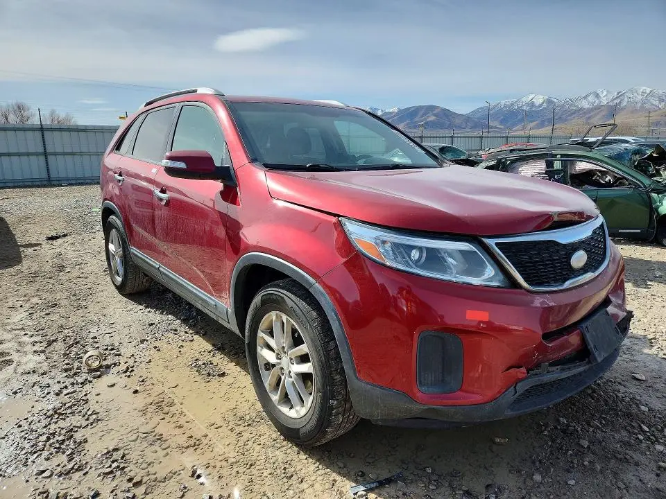 2014 KIA SORENTO LX  