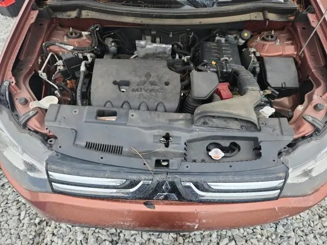 2014 MITSUBISHI OUTLANDER SE  