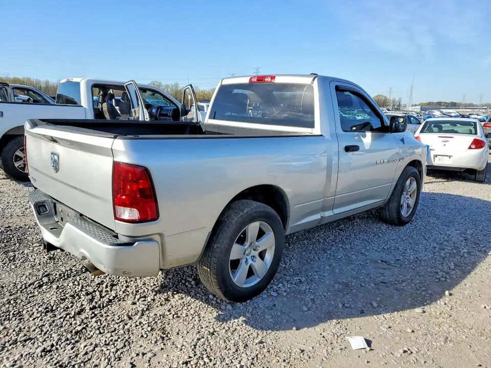 2012 DODGE RAM 1500 ST  