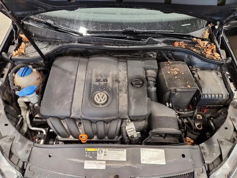 2013 VOLKSWAGEN GOLF   