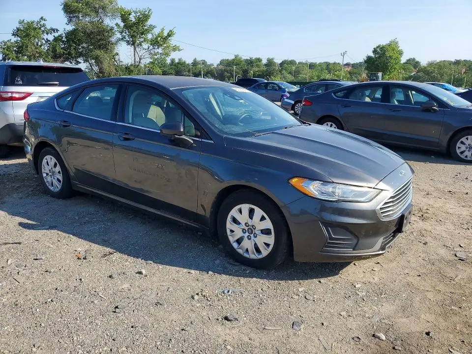 2019 FORD FUSION S  