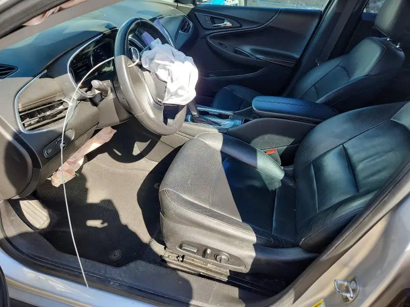 2017 CHEVROLET MALIBU LT  