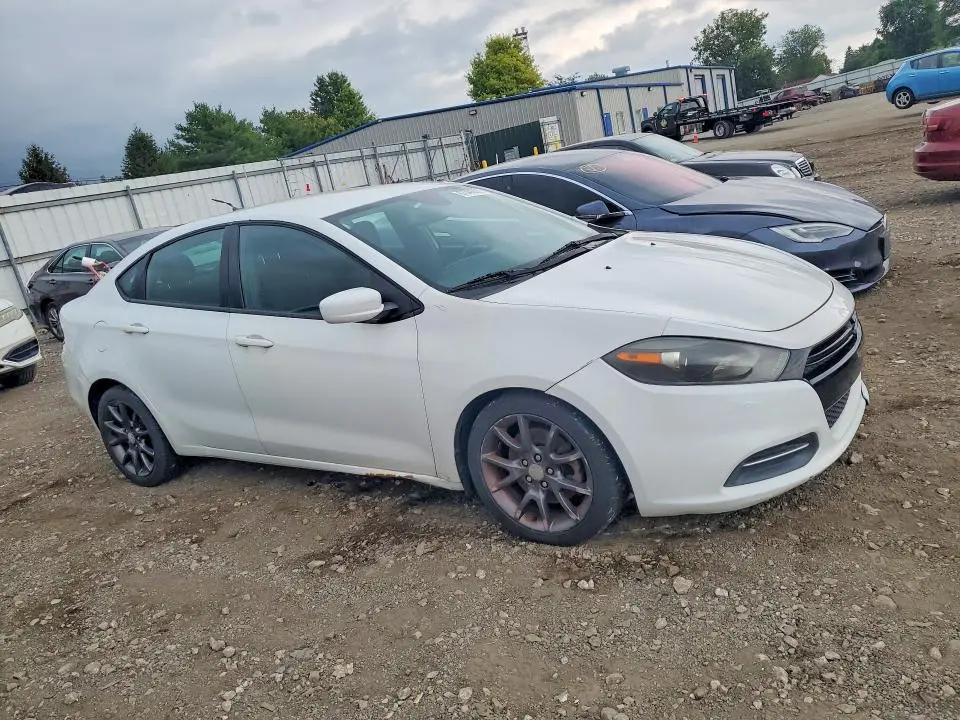2016 DODGE DART SE  
