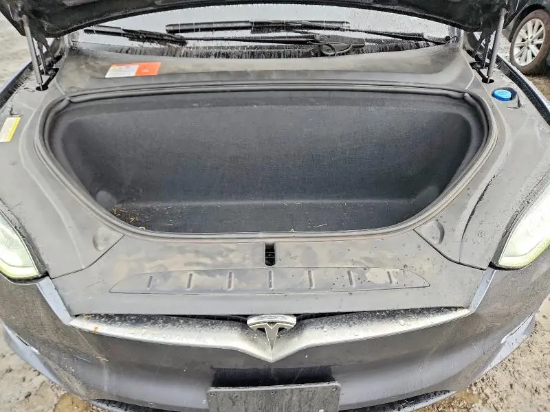 2017 TESLA MODEL X   