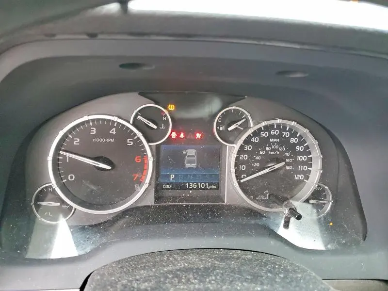 2014 TOYOTA TUNDRA SR5  