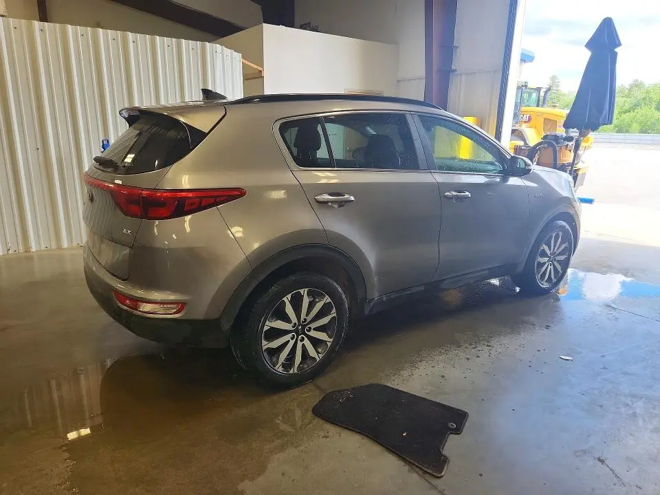 2018 KIA SPORTAGE EX  