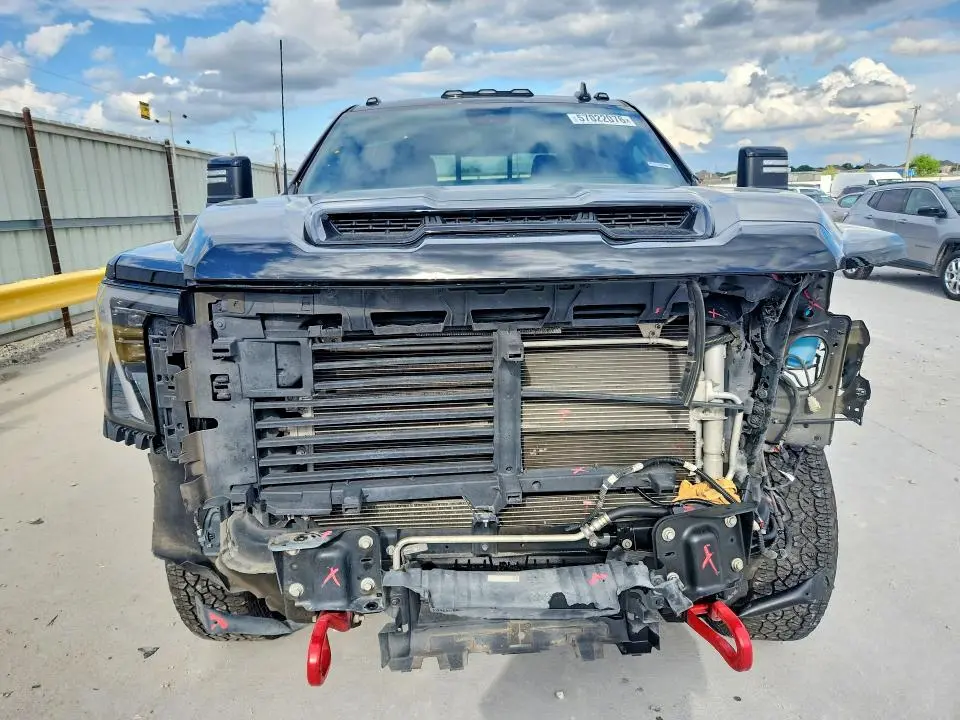 2024 GMC SIERRA K3500 AT4  