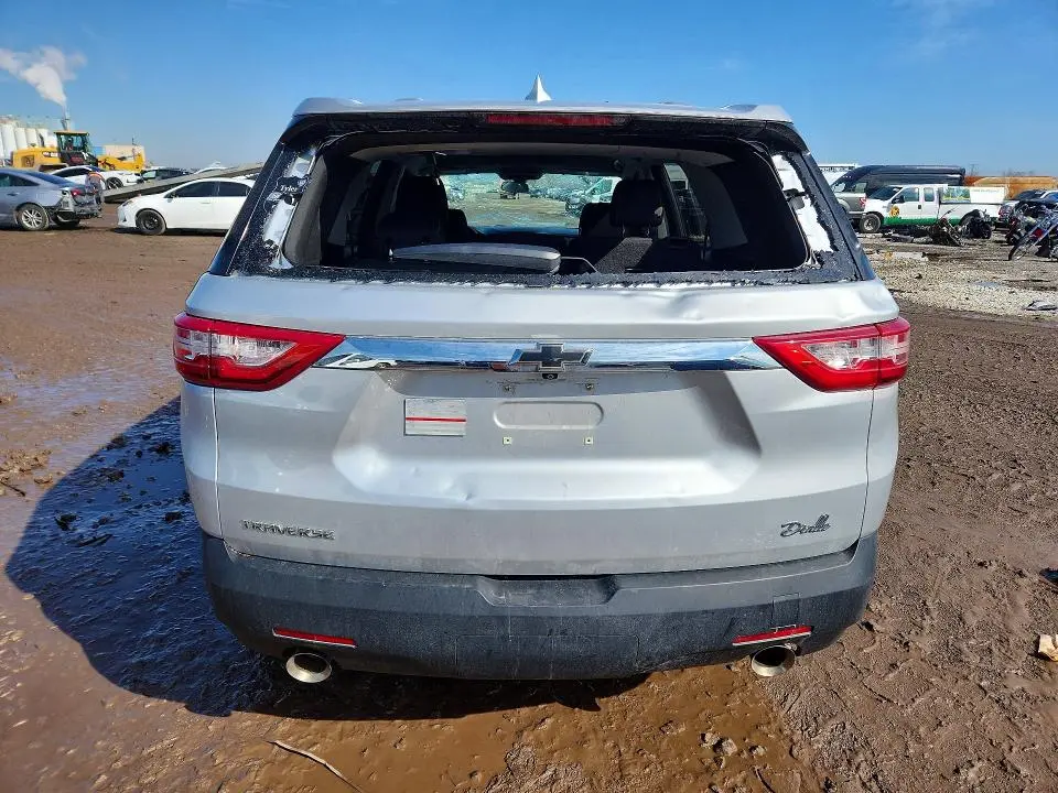 2020 CHEVROLET TRAVERSE LS  