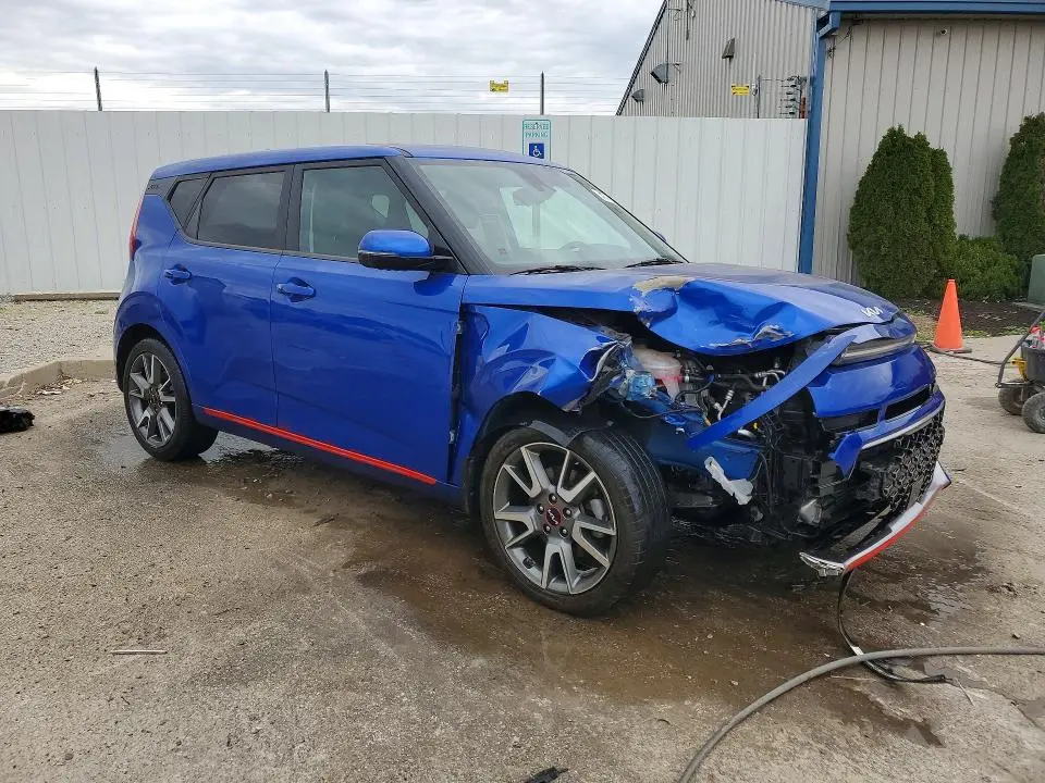 2022 KIA SOUL TURBO  