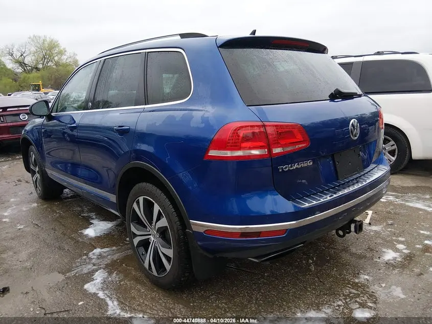 2017 VOLKSWAGEN TOUAREG V6 WOLFSBURG EDITION
