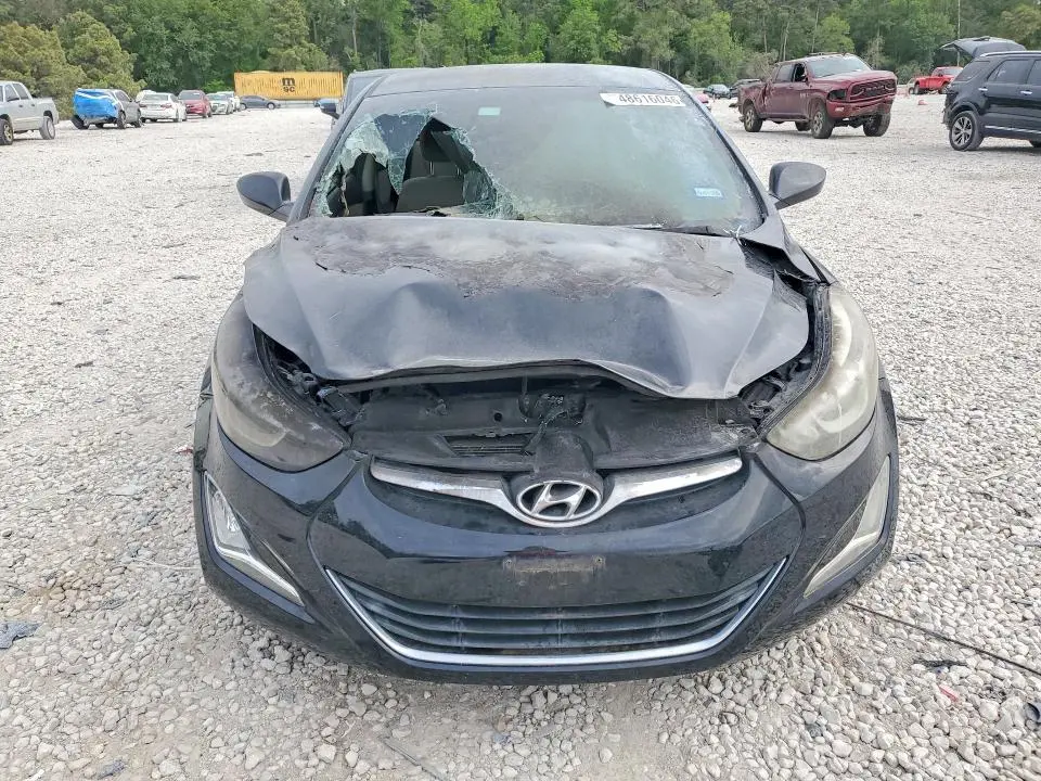 2014 HYUNDAI ELANTRA SE  