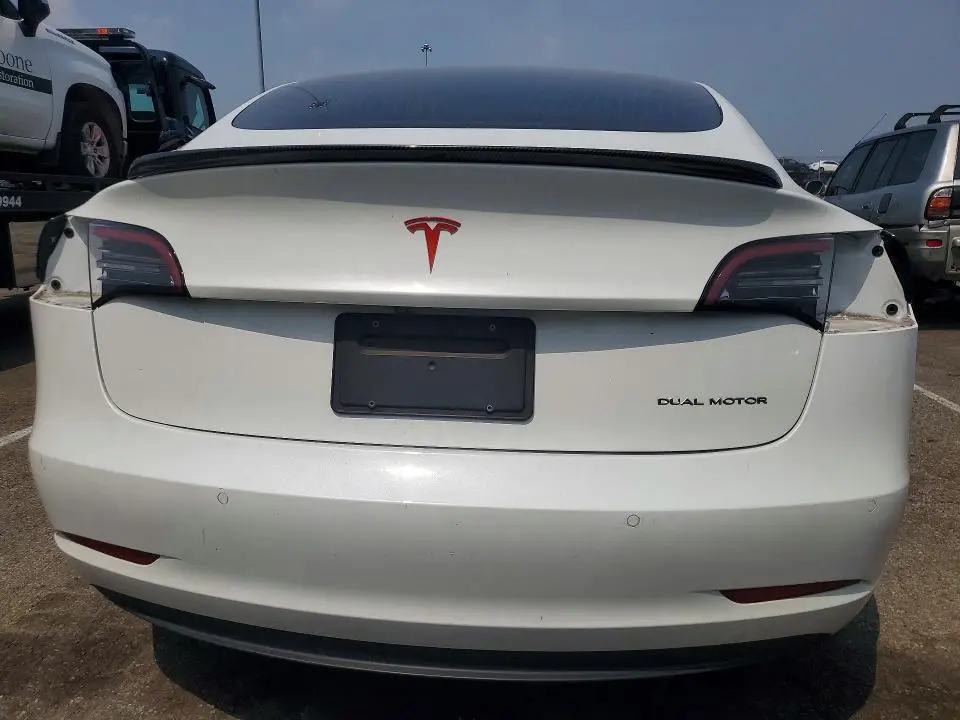 2019 TESLA MODEL 3   