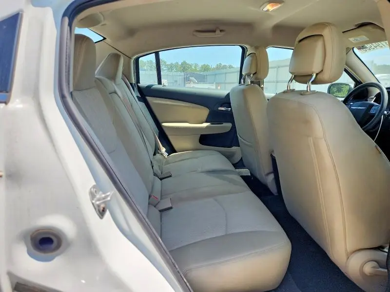 2012 CHRYSLER 200 LX  