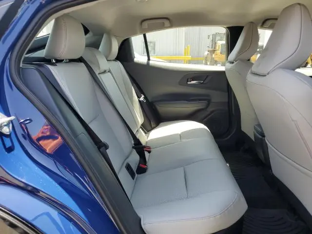 2025 TOYOTA PRIUS LE  