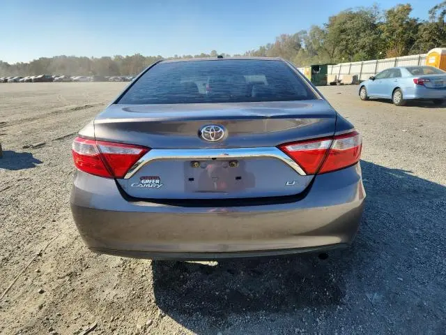 2016 TOYOTA CAMRY LE  
