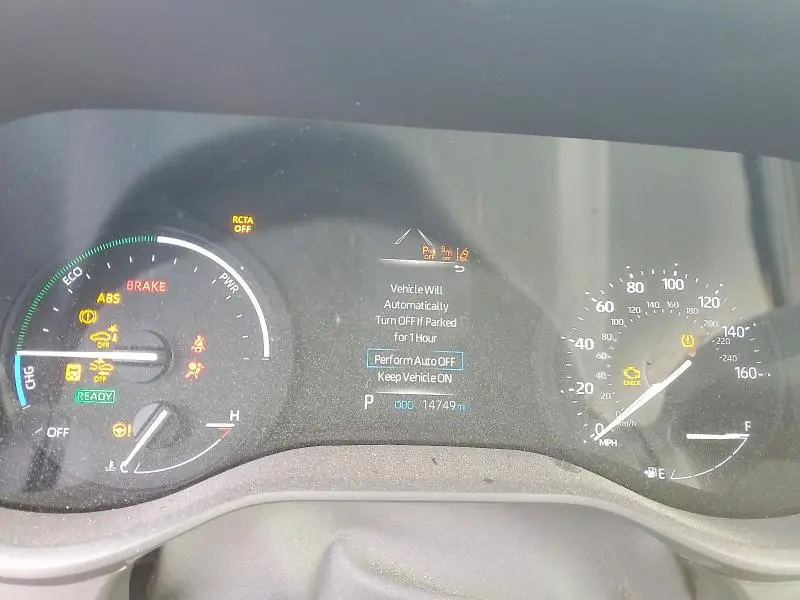 2024 TOYOTA SIENNA WOODLAND EDITION  