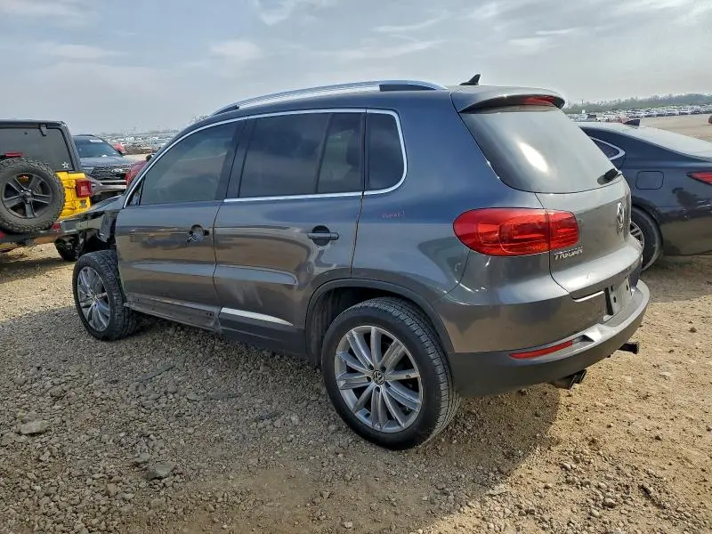 2014 VOLKSWAGEN TIGUAN S  