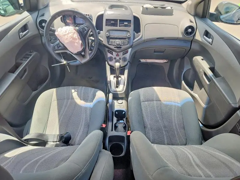 2013 CHEVROLET SONIC LT  