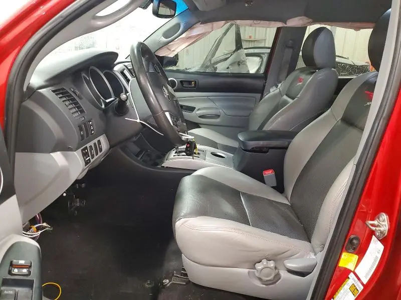 2014 TOYOTA TACOMA V6  