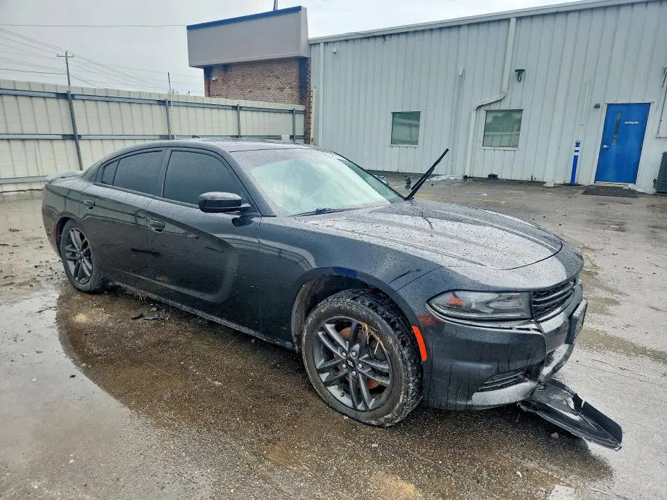 2019 DODGE CHARGER SXT  