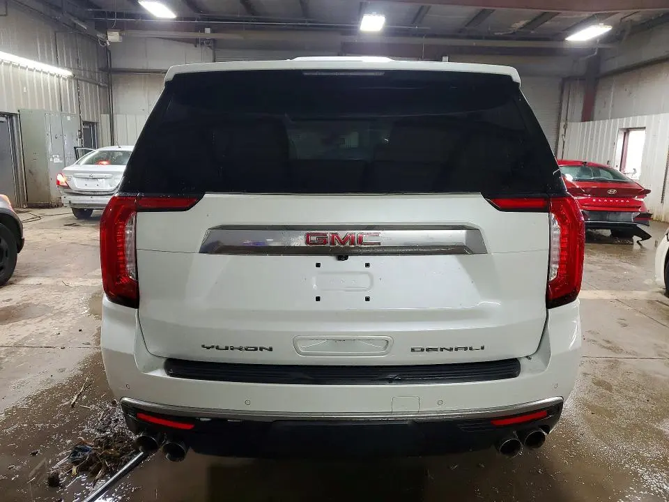 2022 GMC YUKON XL DENALI  
