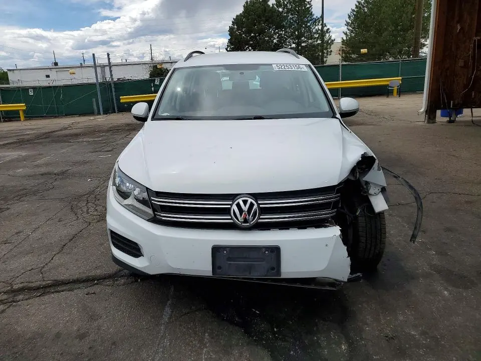2017 VOLKSWAGEN TIGUAN S  