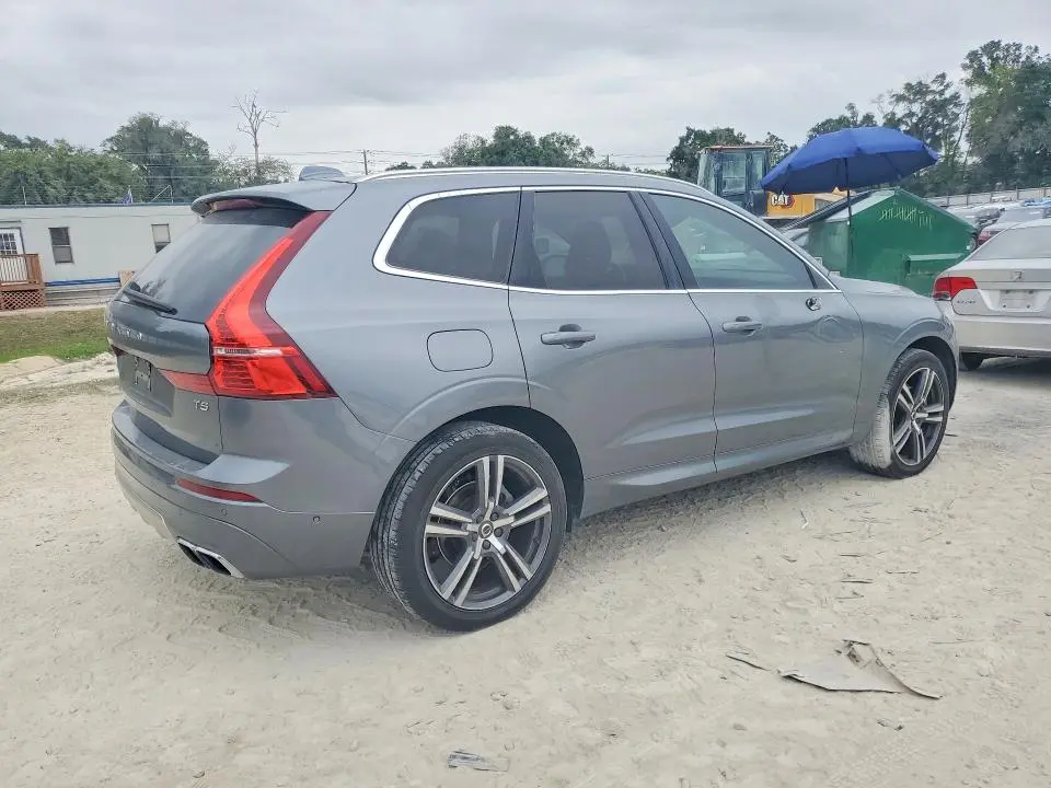 2019 VOLVO XC60 T5 MOMENTUM  