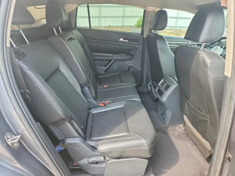 2018 VOLKSWAGEN ATLAS SE  