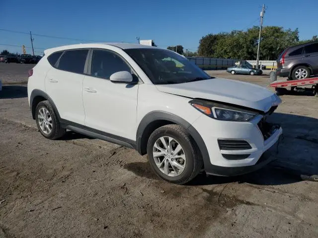 2020 HYUNDAI TUCSON SE  