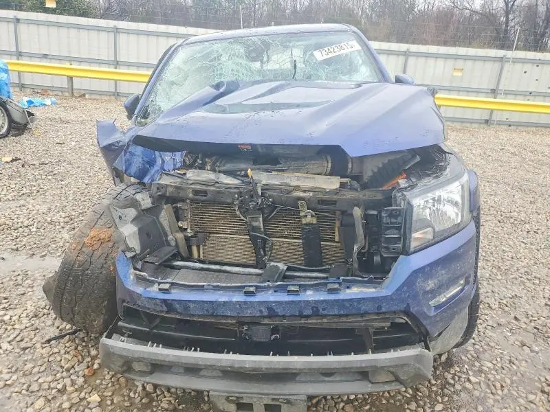 2022 NISSAN FRONTIER S  